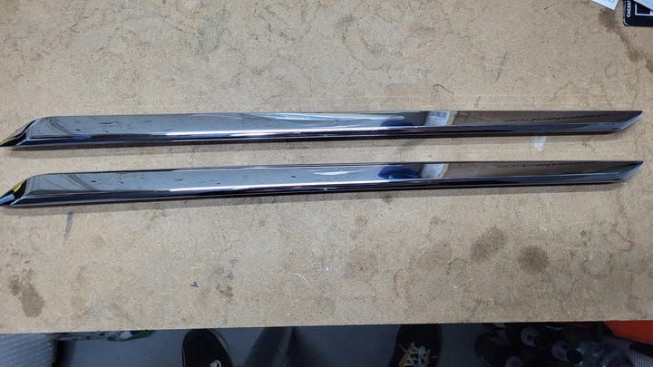 фото №2, Хром зад skoda octavia 5e3 iii рестайлінг оригінальний номер 5e3867460 5e3867460b