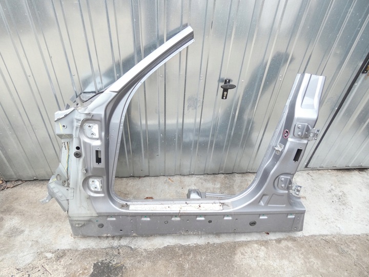 фото №1, Bmw x3 e83 чверть лівий перед поріг стійка a + b сріблясто-сірий