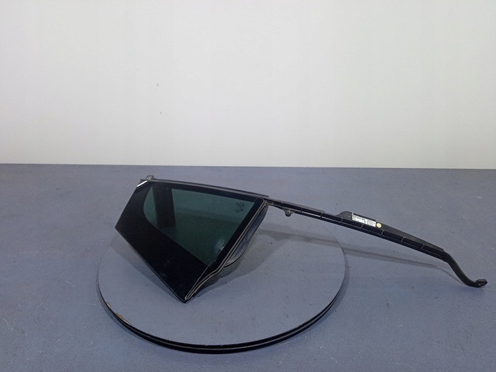 фото №1, Porsche panamera 971 стекло дверь зад правая задняя малый 971845026g