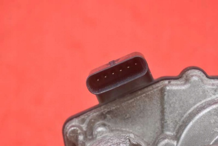 фото №7, Дроссельная заслонка 7619008 bmw f44 gran купе 2.0ix 306 km 19-21