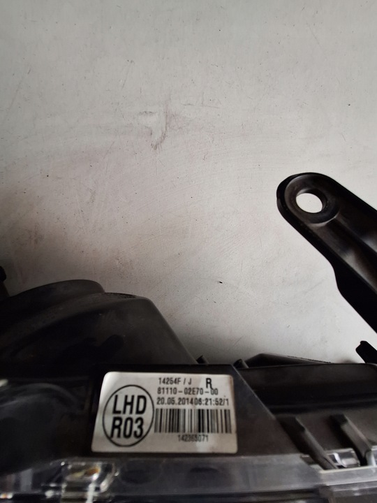 фото №11, Лампа фара перед toyota corolla e16 e17 e18 з led 13-16 права