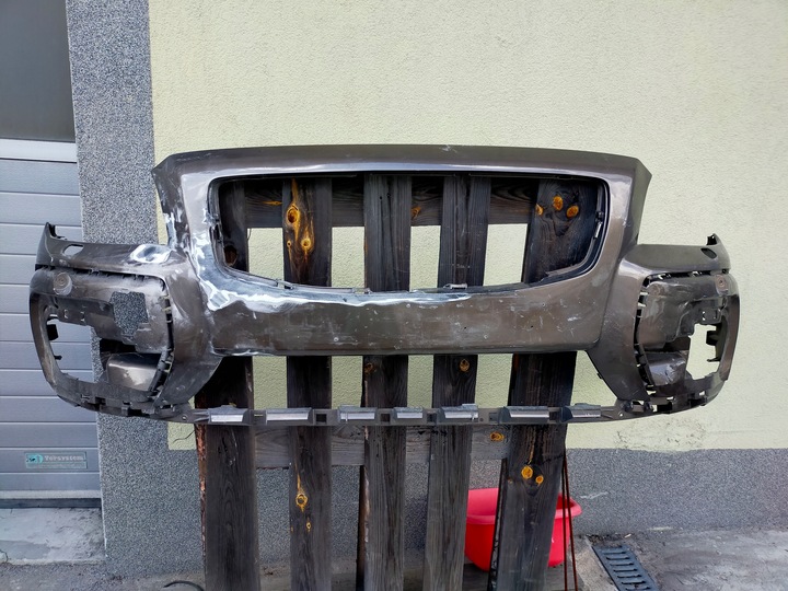 фото №1, Volvo xc70 xc-70 xc 70 бампер перед переднее рестайлинг 2007-2015