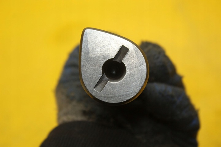 фото №8, Вал левый всасывающий audi a8 a6 c4 4.2 b 077j