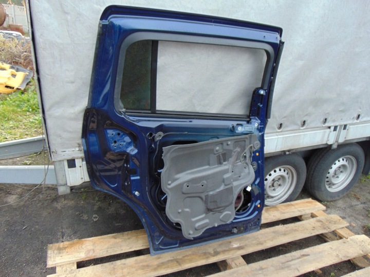 фото №16, Дверь левый зад ford grand c-max mk2 цвет ia