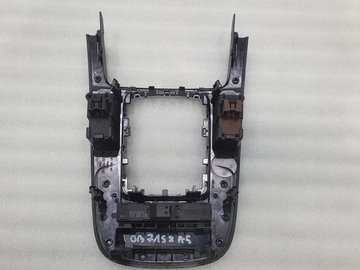 фото №8, Панель средний коробки коробки передач audi a5 8t 8k0864261