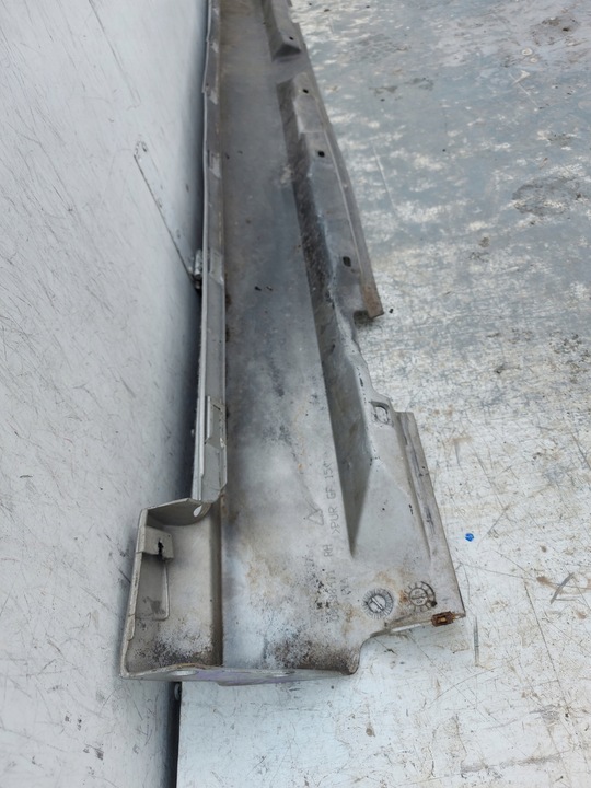 фото №7, Volvo s40 v50 r design поріг планка порогова правий