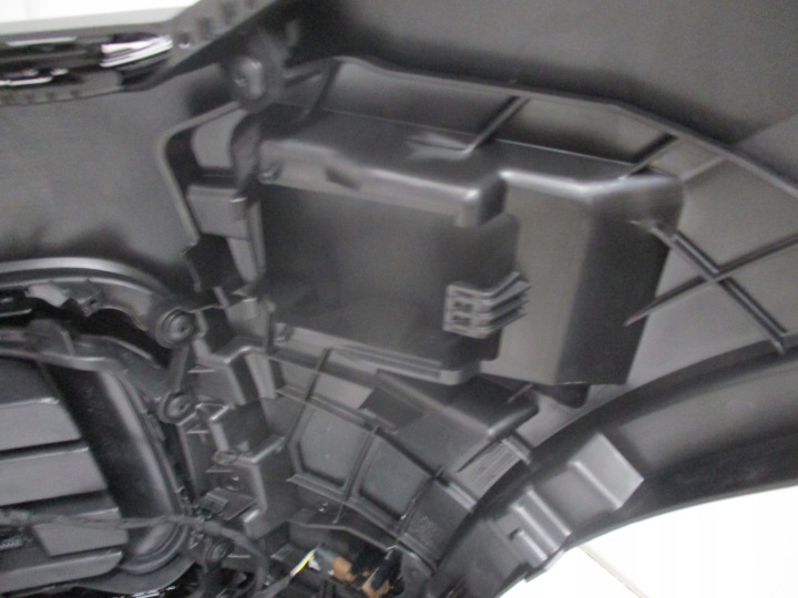 фото №8, Бампер vw touareg 760 r-line 6 pdc