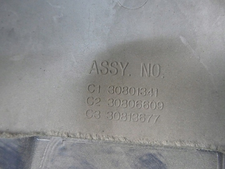 фото №11, Volvo v40 i універсал захист оббивка кришки багажника