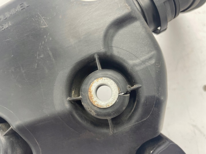 фото №5, Mercedes actros mp4 om470 корпус вентиляция картера вентиляция картера двигателя a4701300190