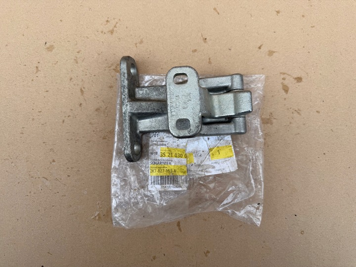 фото №1, Vw caddy 2k7 лівий петля двері зад задній