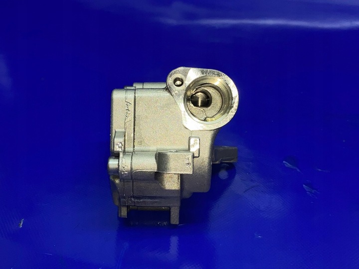 фото №10, Насос масла vw passat b7 2.0 tdi cff seat audi 03l115105d 03l115153a