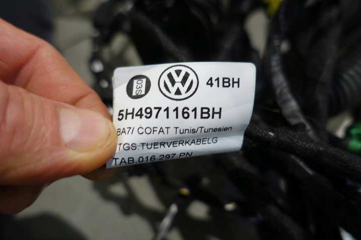 фото №14, Vw golf viii оббивка боковина двері лівий праві ambiente підлокітник dekor