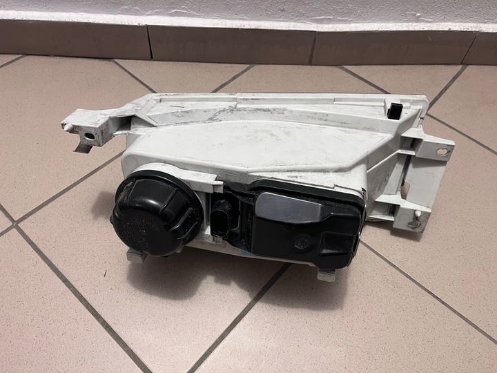 фото №11, Лампа передня перед права skoda octavia i 1 рестайлінг 1u1