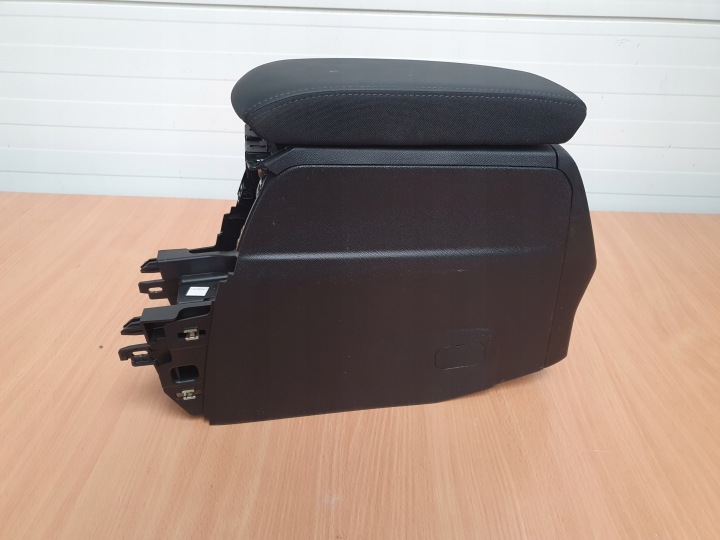 фото №5, Подлокотник туннель средний usb peugeot 208 ii gt line e208 23r