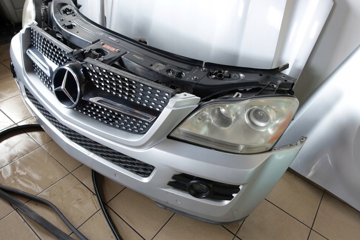 фото №4, Mercedes w164 x164 gl перед капот бампер 4.7 775 pas переднє підсилювач