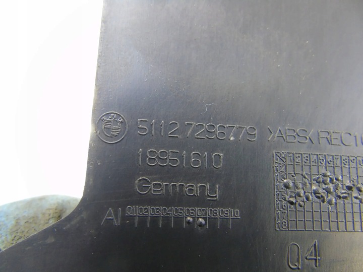 фото №6, Ковзун кріплення бампера зад bmw i3 l01 7296779