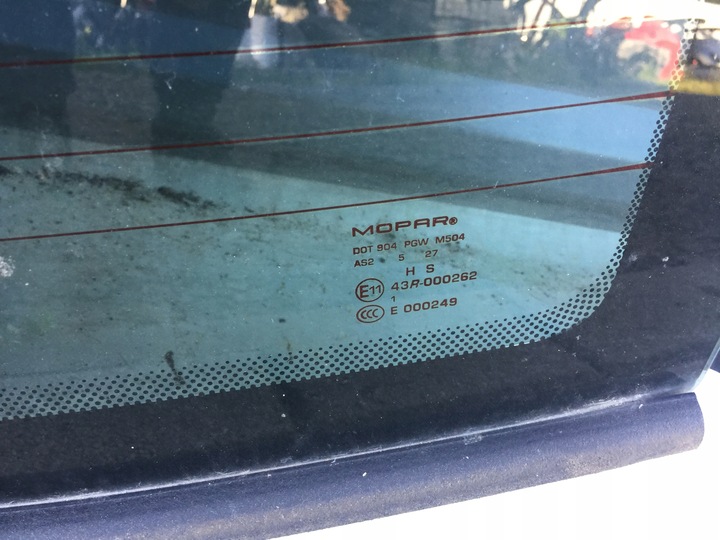 фото №2, Chrysler 300c 300s 15 16 17 стекло задняя зад