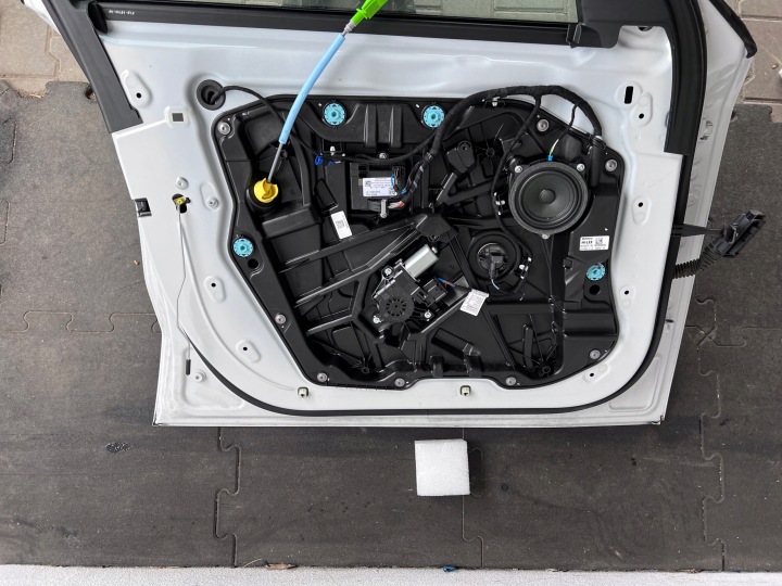 фото №7, Двери левые перед передние bmw x1 u11 цвет a96