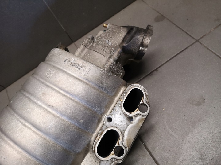 фото №9, Колектор всмоктуючий audi a8 d2 3.7 передній fl 077133223m