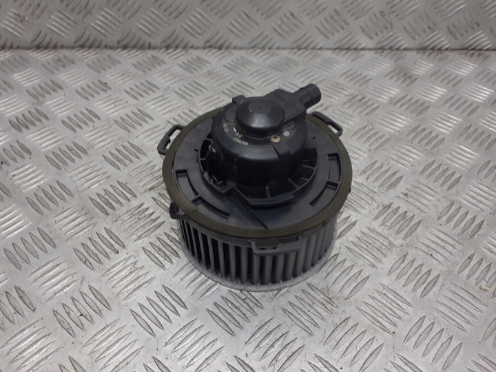 фото №7, Вентилятор воздуховод mazda 3 bk 894000-0270