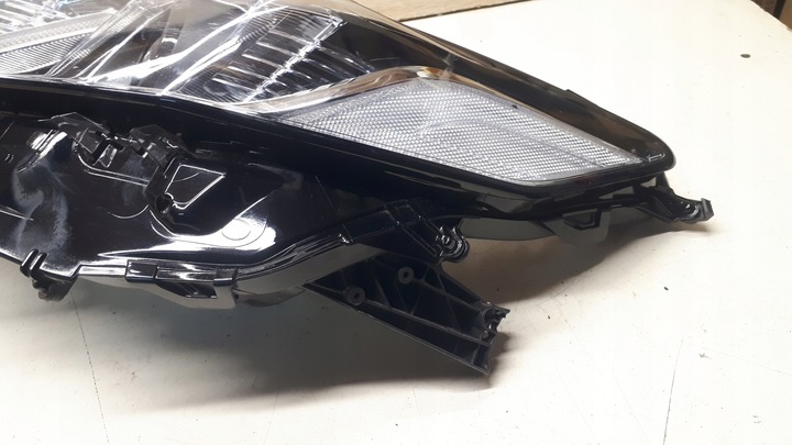 фото №10, Toyota camry viii 17- лампа передняя левая 81150-33g00