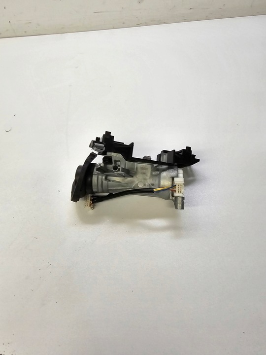 фото №14, Корпус замок зажигания + вкладка блокировка руль vag 1k0905851b b17963