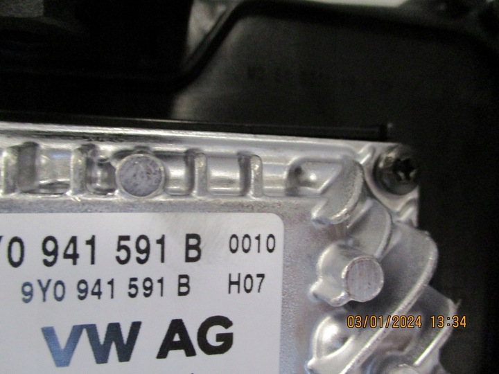 фото №16, Лампа лампи matrix vw touareg 761941081h 761941082h нове