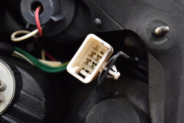 фото №9, Лампа правая зад задняя toyota corolla e11 3d hb 95-01