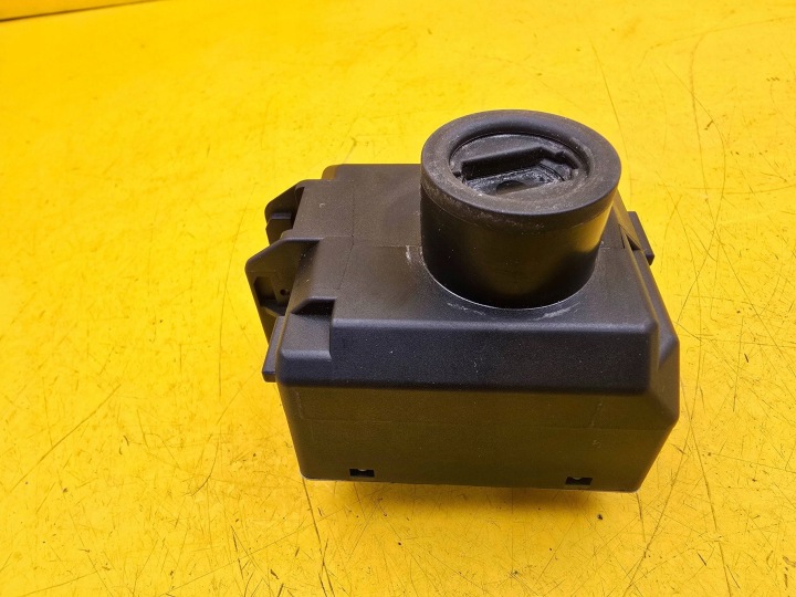 фото №9, Mercedes-benz vito w447 замок зажигания ключ a4479003519