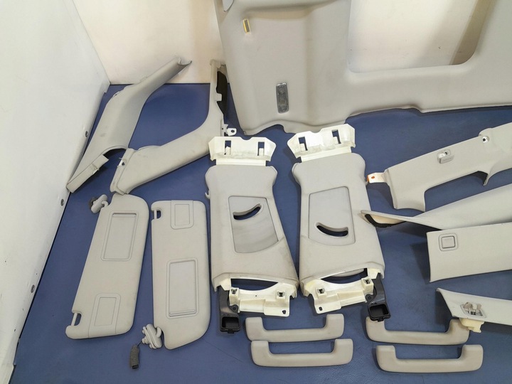 фото №7, Audi a8 d3 длинный потолок козырьки ручки