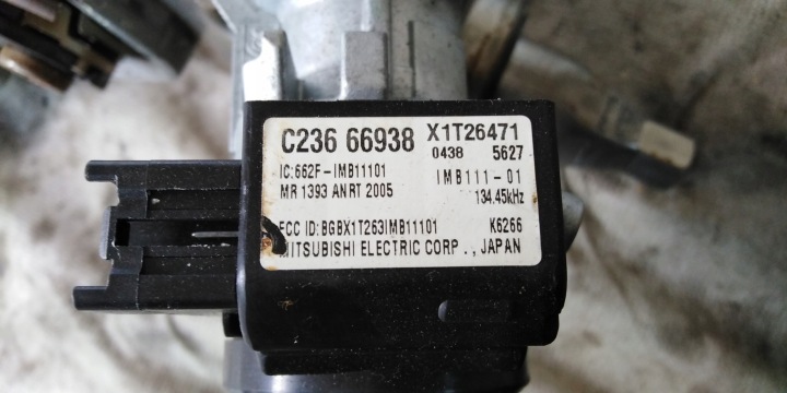 фото №9, Mazda 5 v cr 05r замок запалювання ключ колонка кермовий