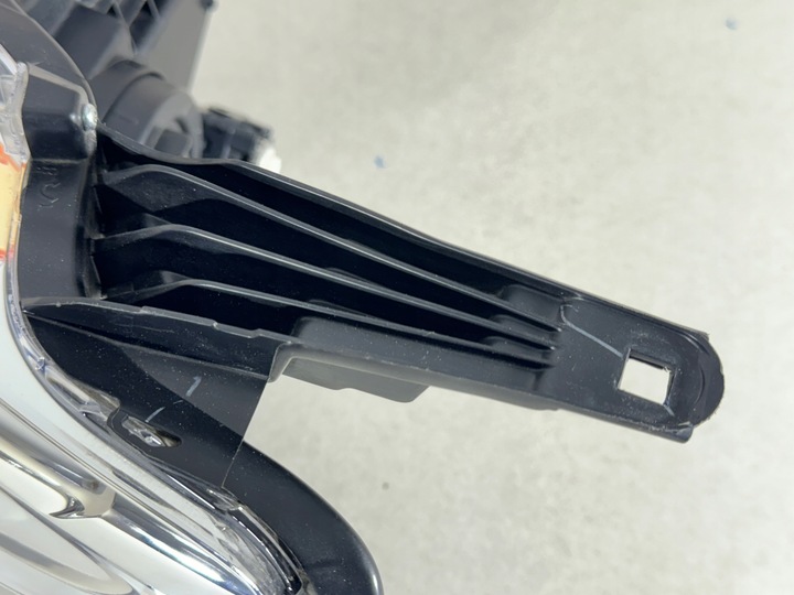 фото №12, Mitsubishi l200 fullback лампа левая правая перед triton обычная фары eu