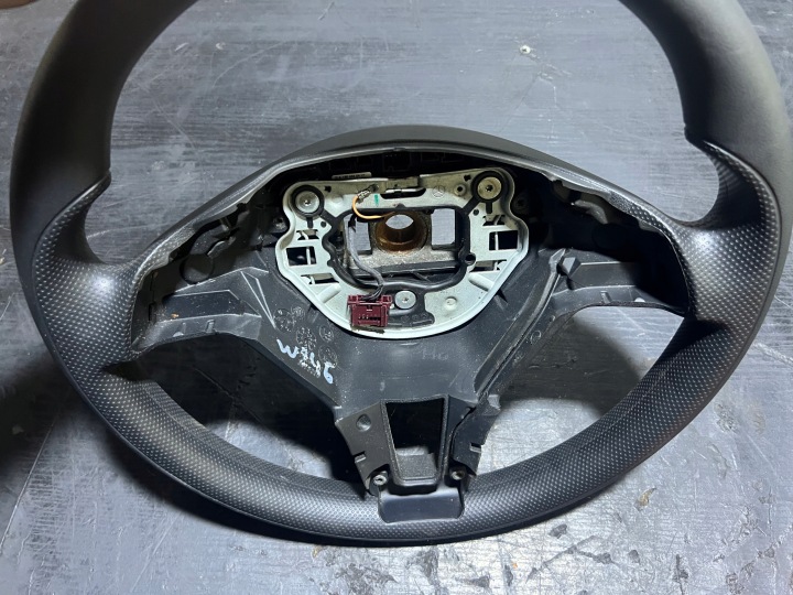 фото №16, Mercedes a b cla gla w246 w176 w117 w156 кермо пластикова пластик org