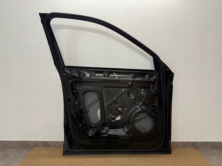 фото №8, Audi q5 80a дверь левый перед ly9t чёрные