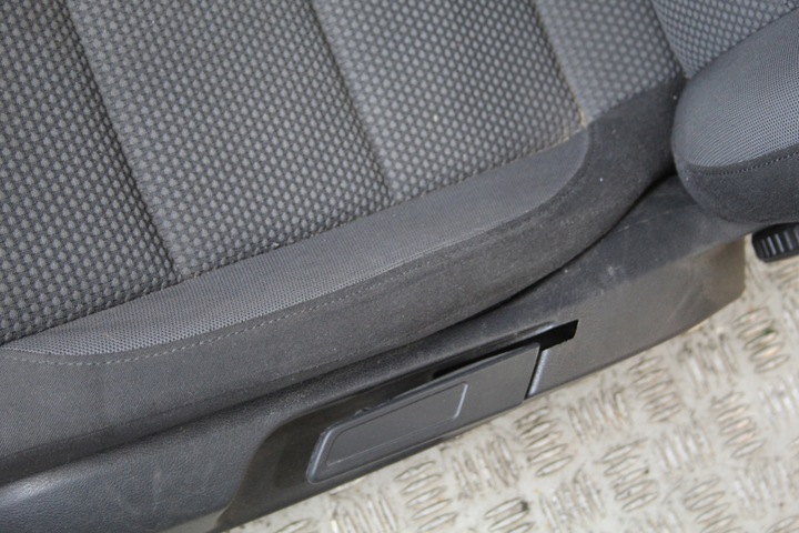 фото №5, Сидіння лівий перед vw golf vi 6 1k9 універсал