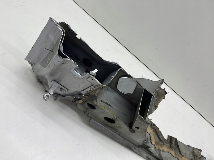 фото №13, Audi a6 c7 чверть фартух кріплення крила лівий перед lz7g |wysyłka!