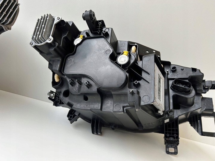 фото №10, Vw id4 id.4 лампа левая правая перед 11b941035 h 11b941036 h оригинал