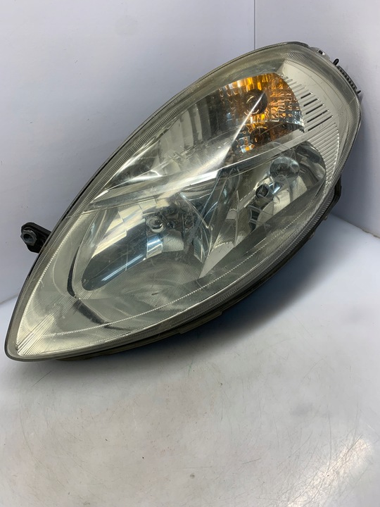 фото №1, Лампа передня ліва lancia ypsilon fca