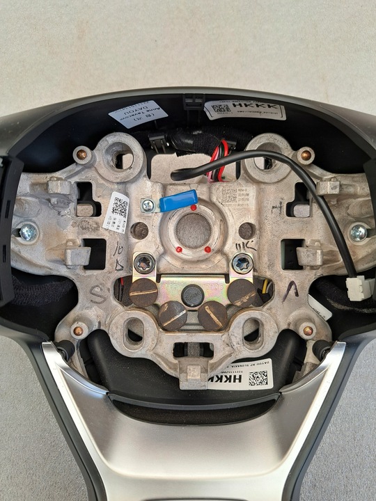 фото №7, Руль kia sportage v gt-line лепестки