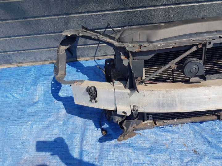 фото №7, Передняя панель радиатор mercedes sl r230 w230 3.5 v6 5.0 v8