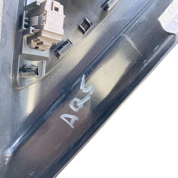 фото №9, Audi q5 sq5 2014 перед сторона ліва планка / прокладка скла двері передніх