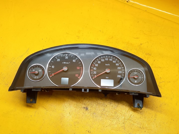фото №6, Спідометр  прилади signum 2,2dti 03-05r 13136733ja