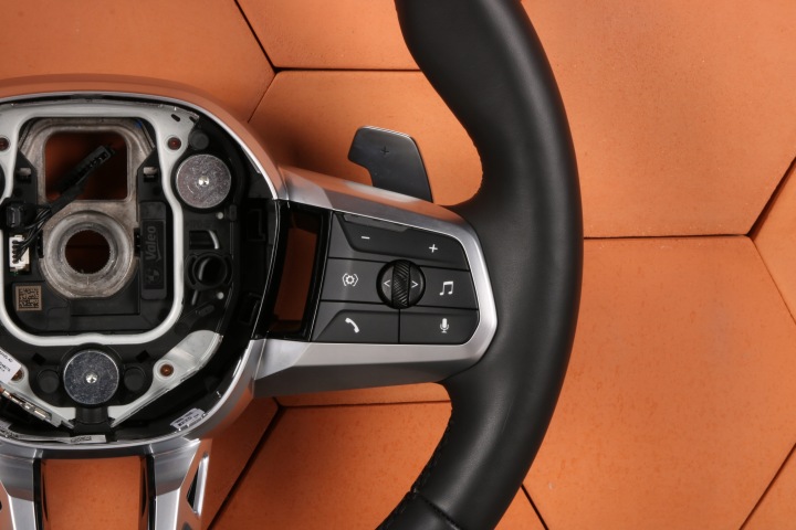 фото №8, Bmw f70 f74 u06 x1 u11 x2 u10 кермо м-пакет з підігрівом пелюстки асистент