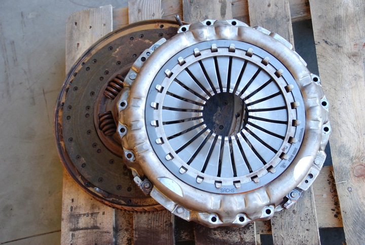 фото №5, Volvo fh4 e5 460 зчеплення колесо маховики комплект