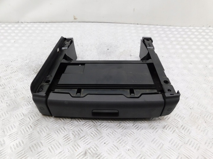 фото №12, Сиденья kpl. 7osób - vw touran 1t1 рестайлинг 06-10