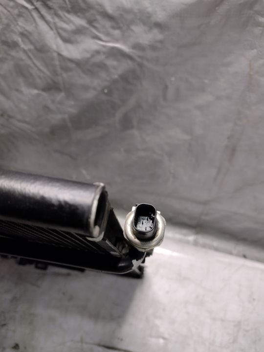 фото №14, Радіаторів кондиціонера mercedes w212 2,2cdi автомат