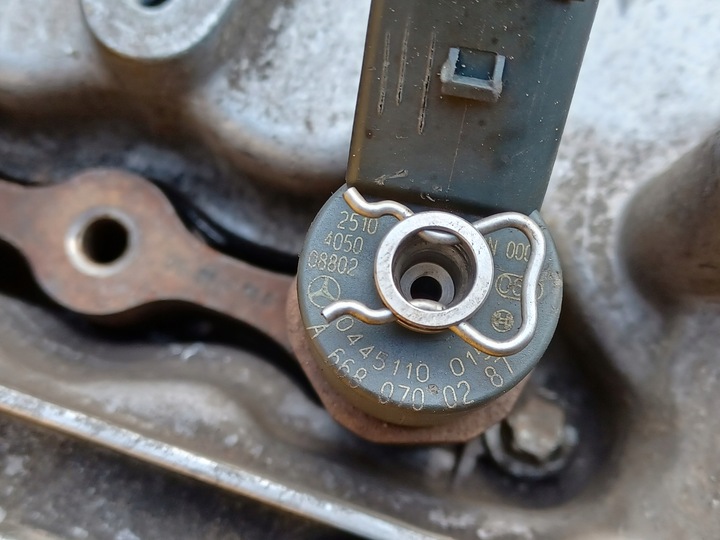 фото №11, Двигун форсунки mercedes a-klasa w168 1,7 cdi 97-03r a6680102505 .