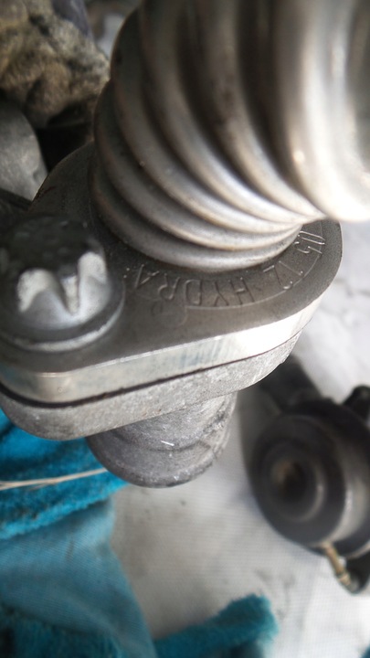 фото №11, Клапан egr mercedes w203 1.8 a2711400512 1.8k