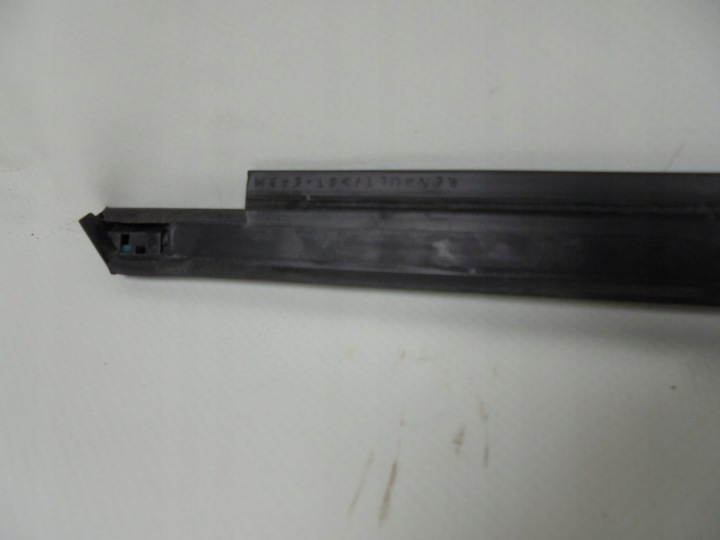 фото №8, Планка накладка ущільнювач хром двері лівий перед renault megane 4 iv