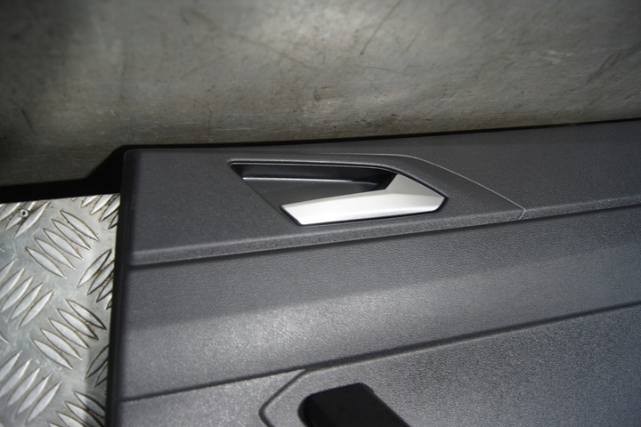 фото №8, Боковина дверь правый зад vw polo vi 2g6867212j